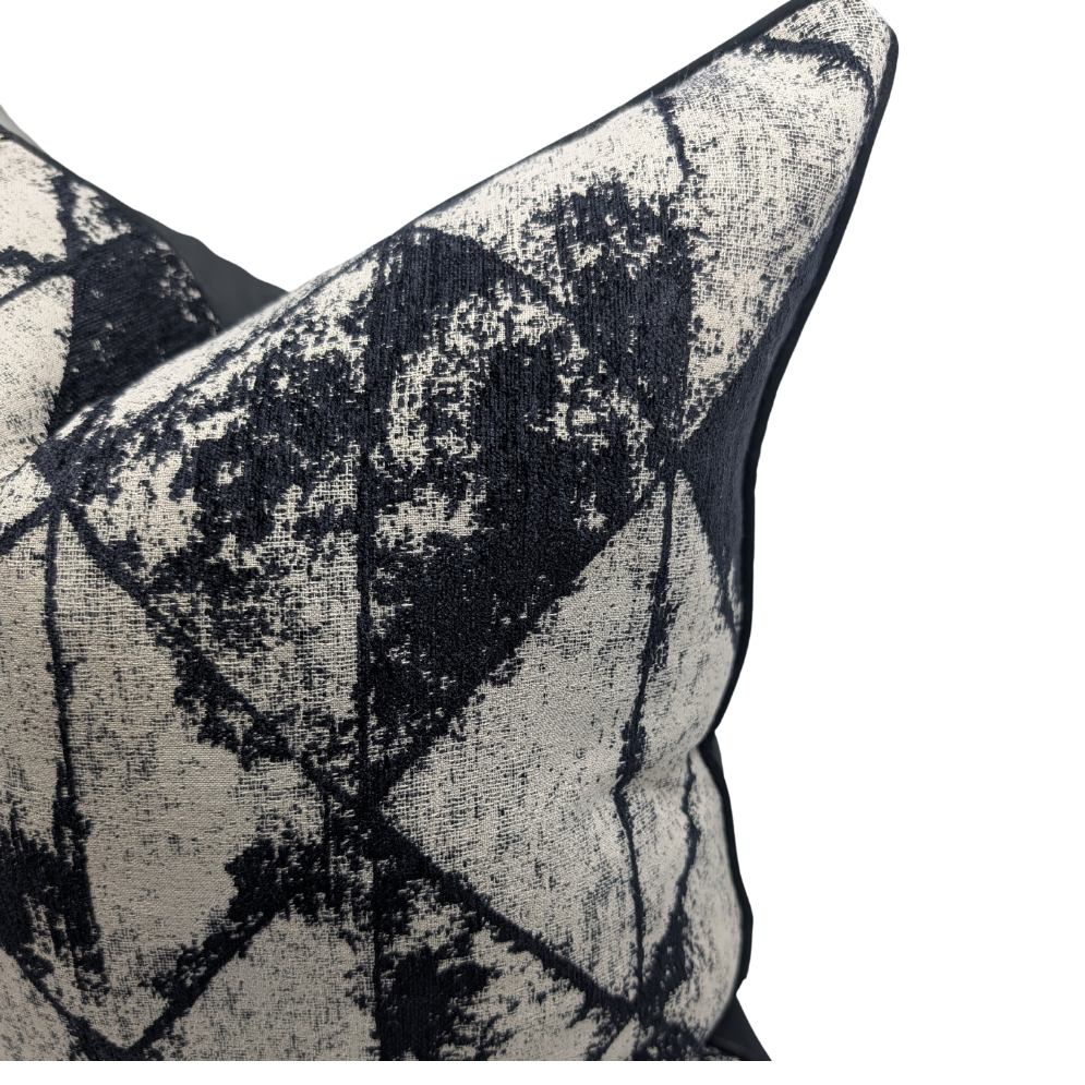 The Shady Abstract Designer Cover in Beige and Black